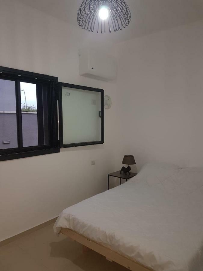 Desert Bird Apartment Qiryat Gat Exterior photo